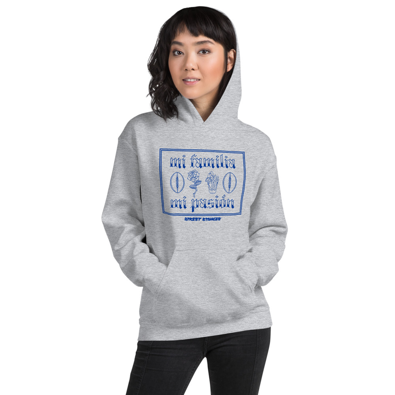 MI FAMILIA MI PASION WOMEN'S FOOTBALL DRIP GRAPHIC PRINT HOODIE SWEATSHIRT