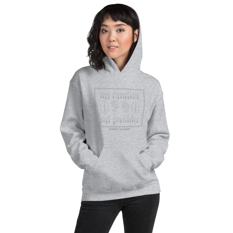 MI FAMILIA MI PASION WOMEN'S FOOTBALL DRIP GRAPHIC PRINT HOODIE SWEATSHIRT