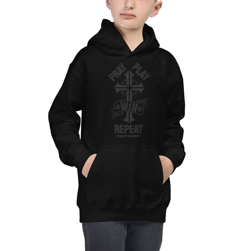 PRAY PLAY WIN REPEAT KIDS' SOCCER DRIP GRAPHIC PRINT HOODIE SWEATSHIRT